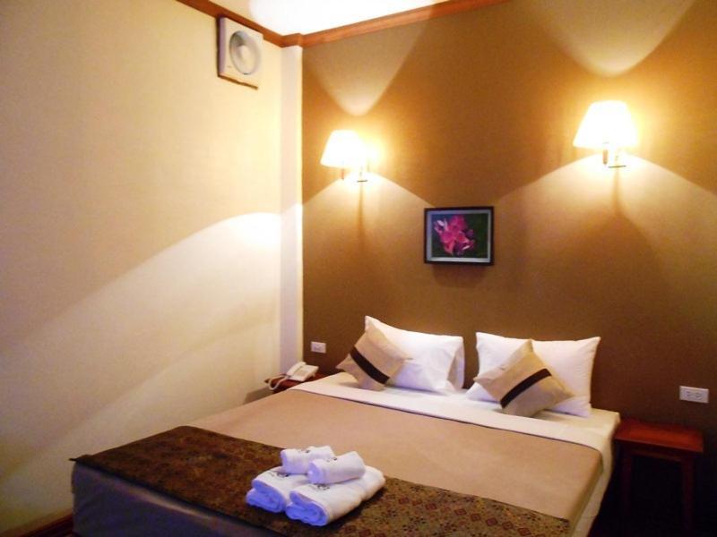 Phonethip Plaza Hotel Viêng Chăn Ngoại thất bức ảnh