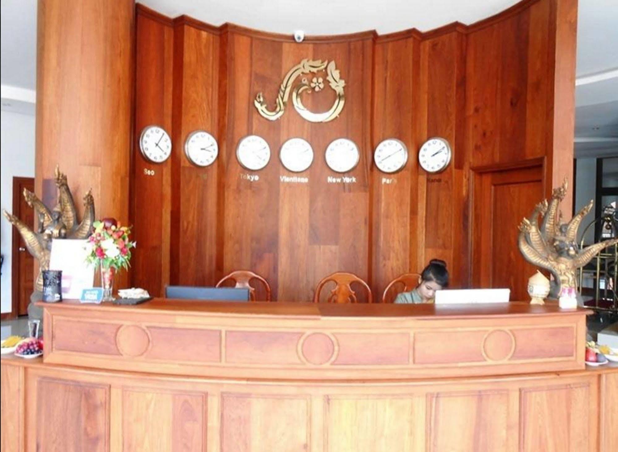 Phonethip Plaza Hotel Viêng Chăn Ngoại thất bức ảnh