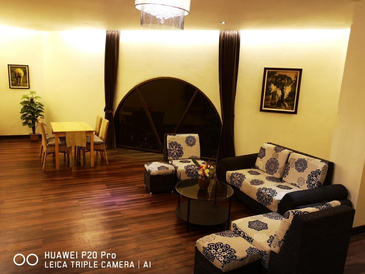 Phonethip Plaza Hotel Viêng Chăn Ngoại thất bức ảnh
